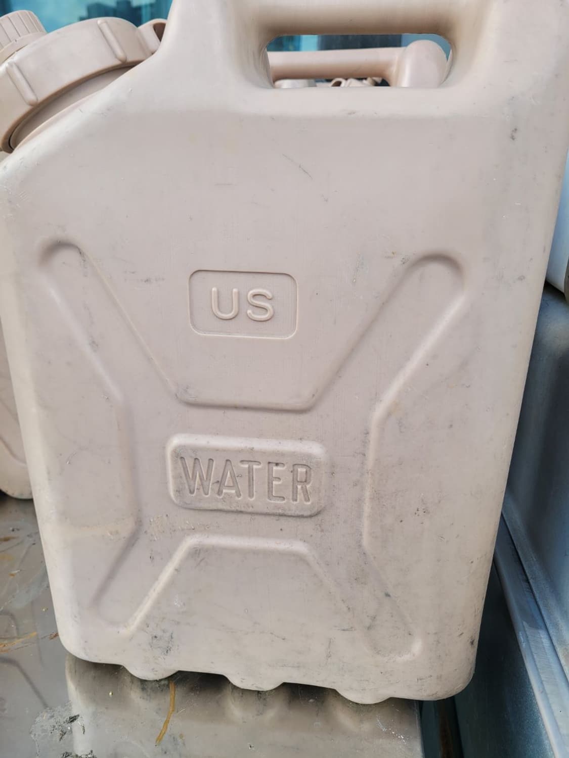 미군지급용물통5겔런(18.9리터)
 상품이미지2