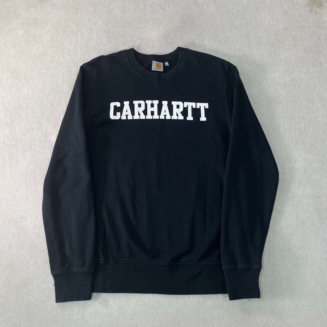 95 칼하트 빅로고 블랙 맨투맨 상품이미지1