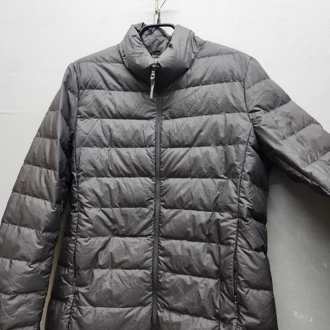 유니클로 경량 덕다운 패딩 M 상품이미지2