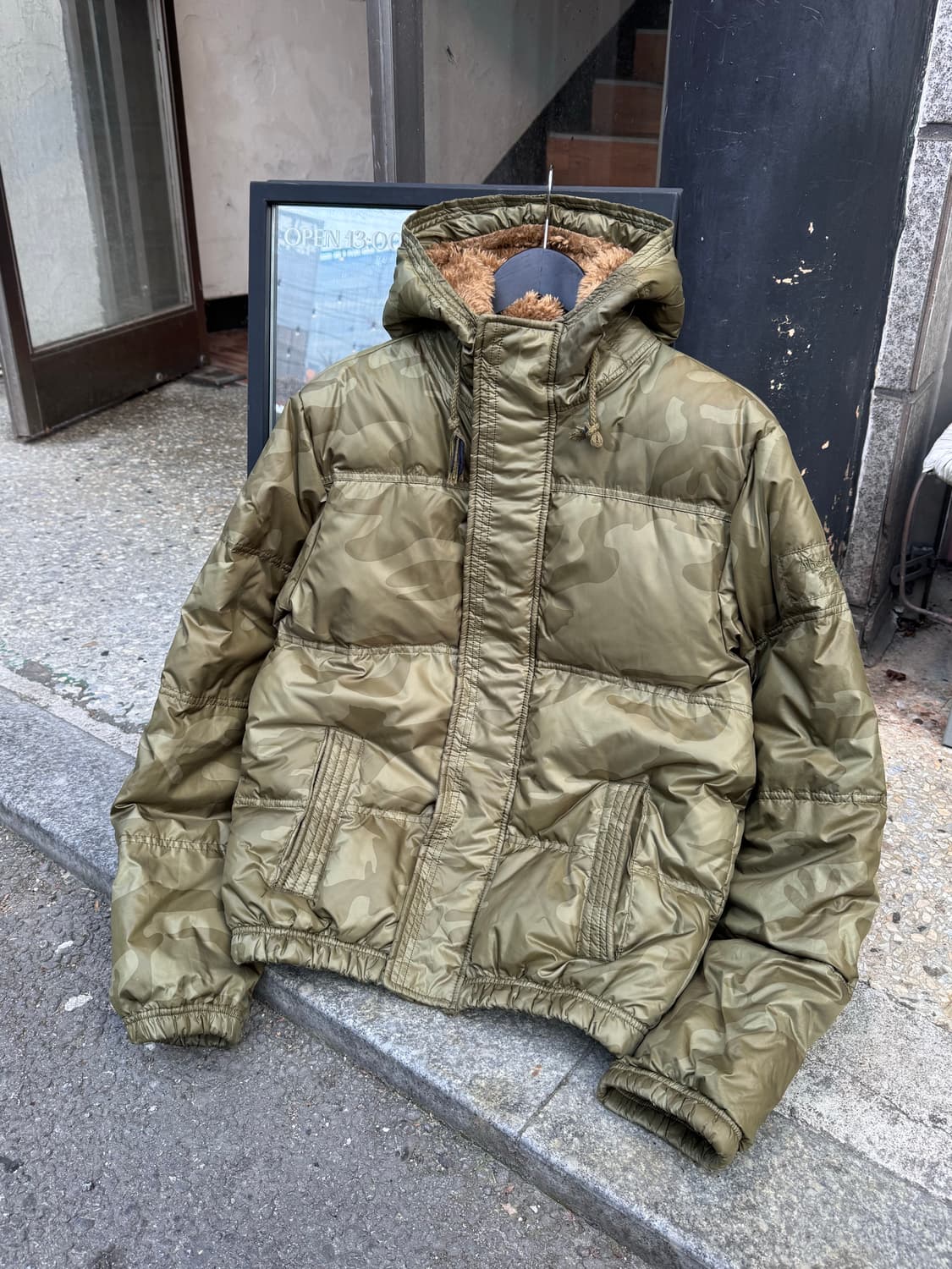 아베크롬비 카모플라쥬 다운 푸퍼자켓  상품이미지1