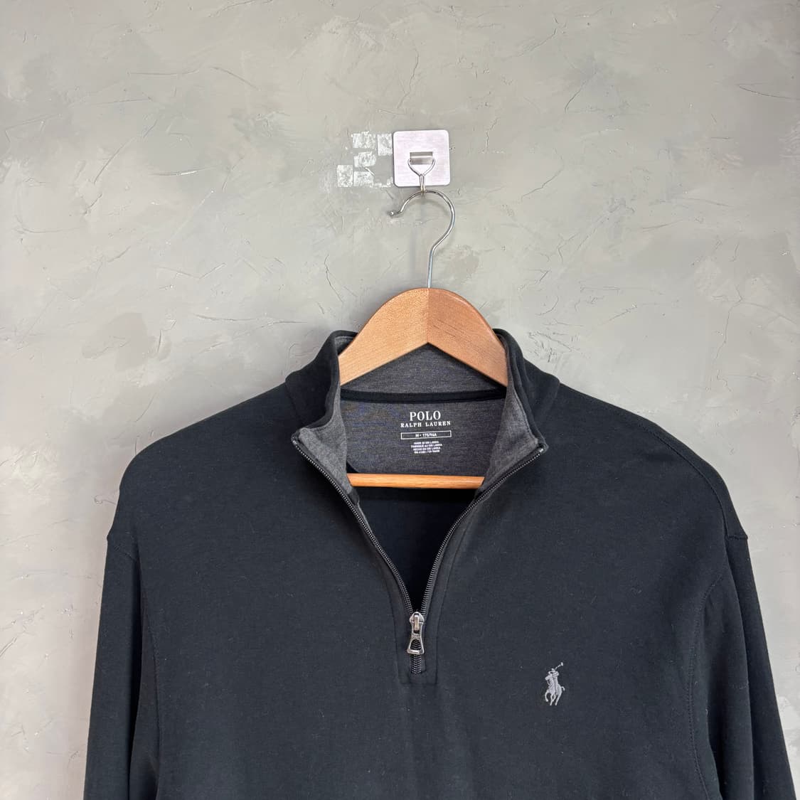 폴로 랄프로렌 코튼 반집업 맨투맨 블랙 상품이미지2