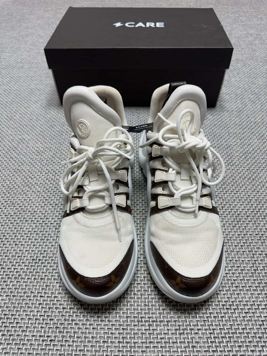 루이비통 아치라이트 스니커즈 신발 상품이미지2