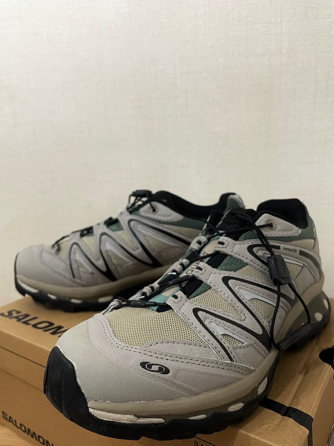 살로몬 245 카키 새상품  상품이미지3