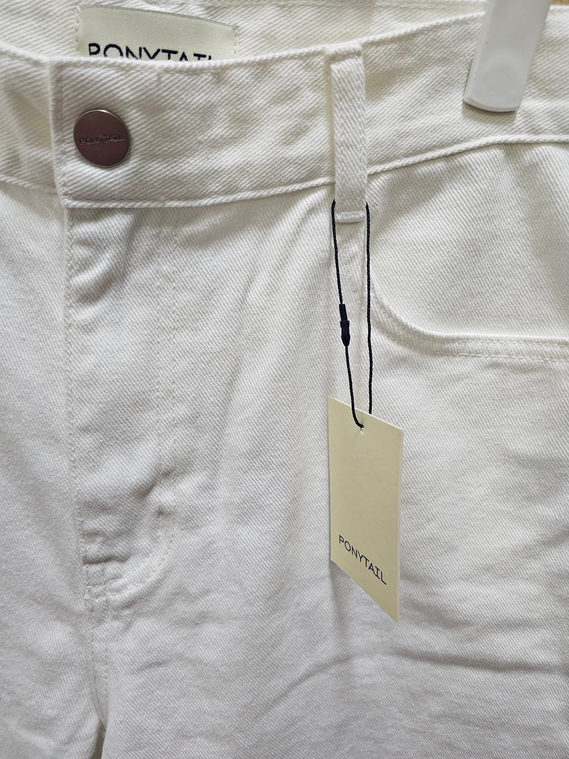 (L)Born BELLA Loose- fit Jeans (White) 상품이미지4