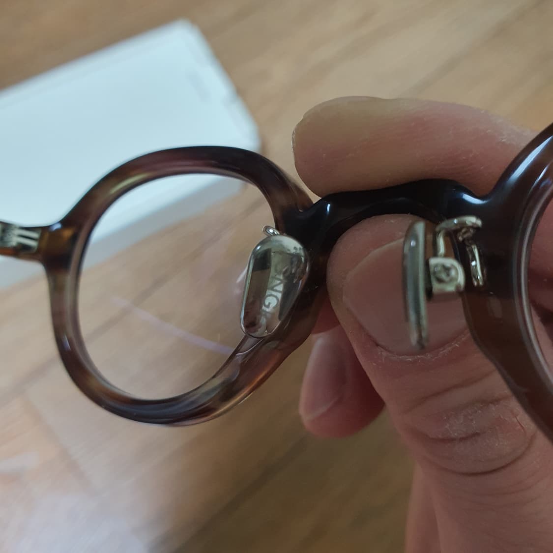 진저아이웨어 다이버볼드 그래니컬러 판매합니다. 상품이미지2