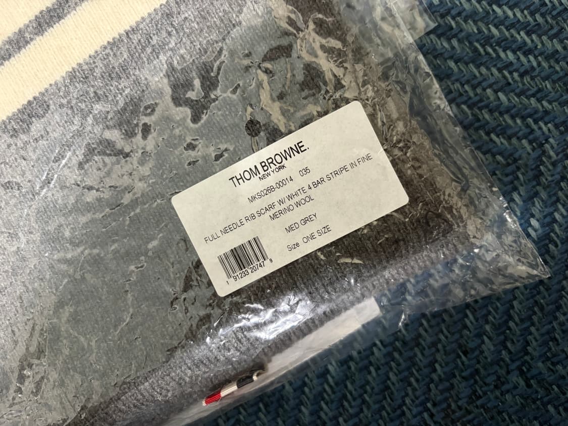 톰브라운 메리노울 사선 그레이 머플러 상품이미지2