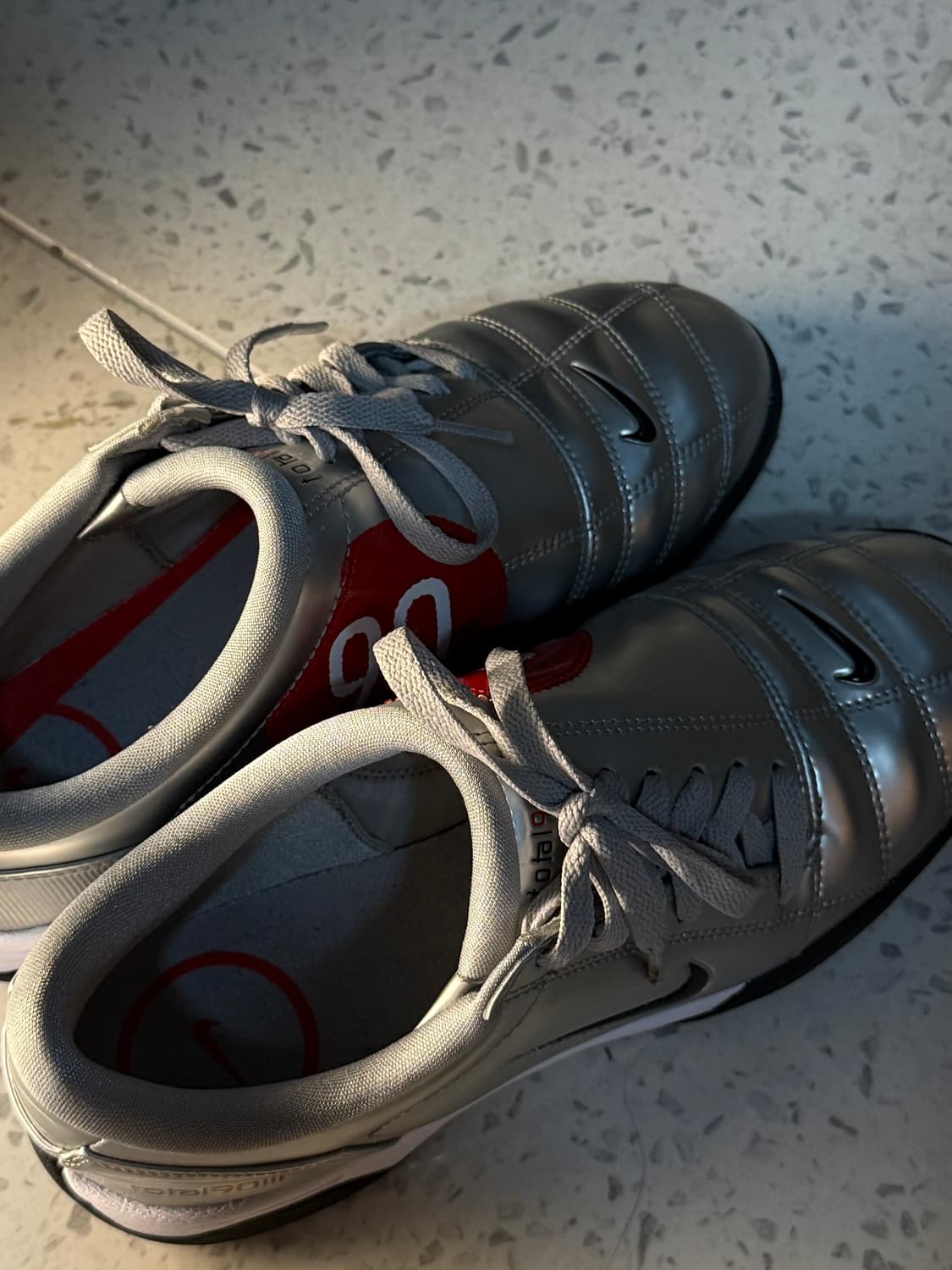 [250] 나이키 토탈 90 3 SP 메탈릭 실버 앤 블랙 상품이미지2