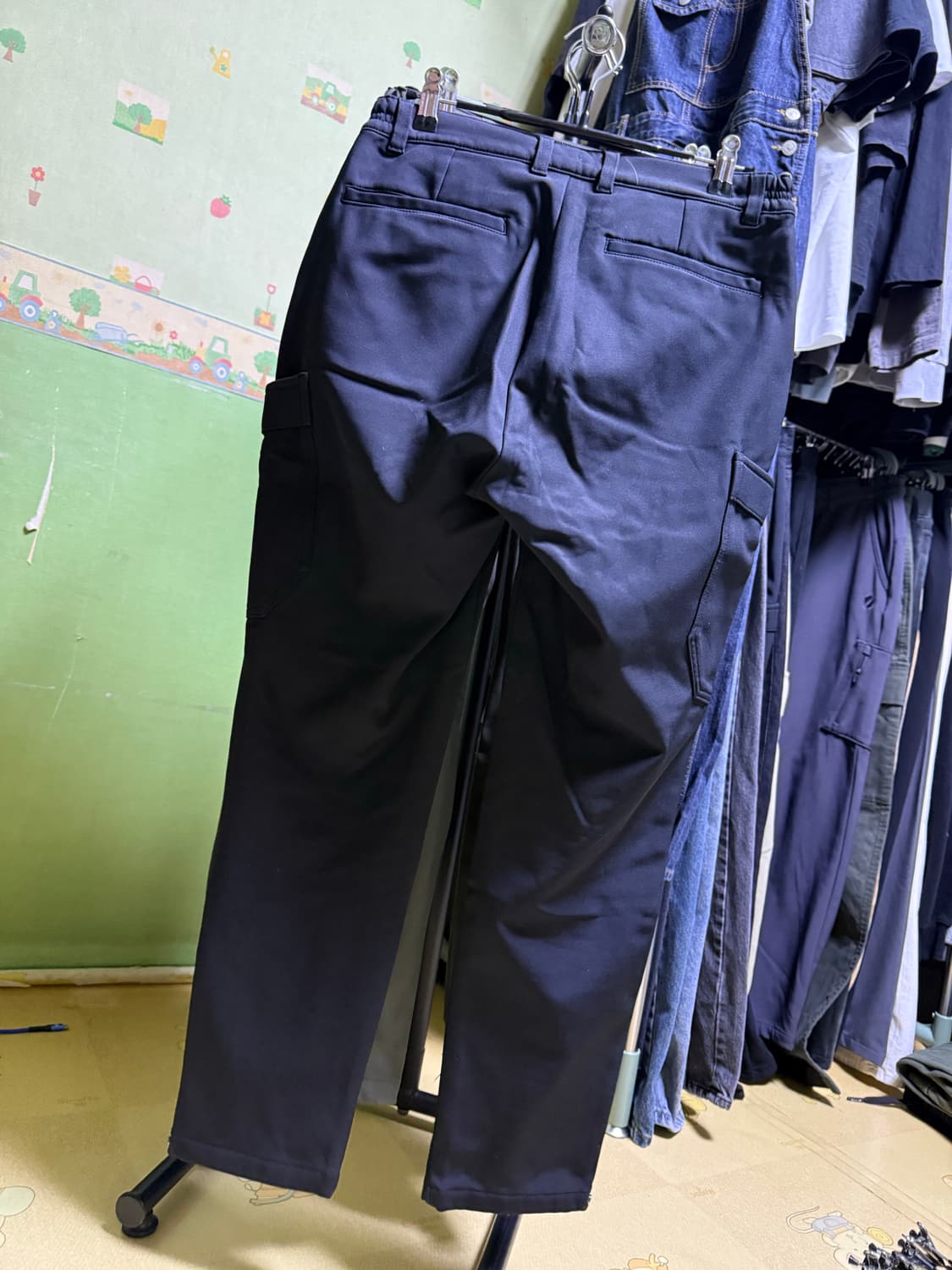 안녕하세여 험멜 약기모 조거팬츠 30사이즈 3종 판매합니다. 상품이미지2