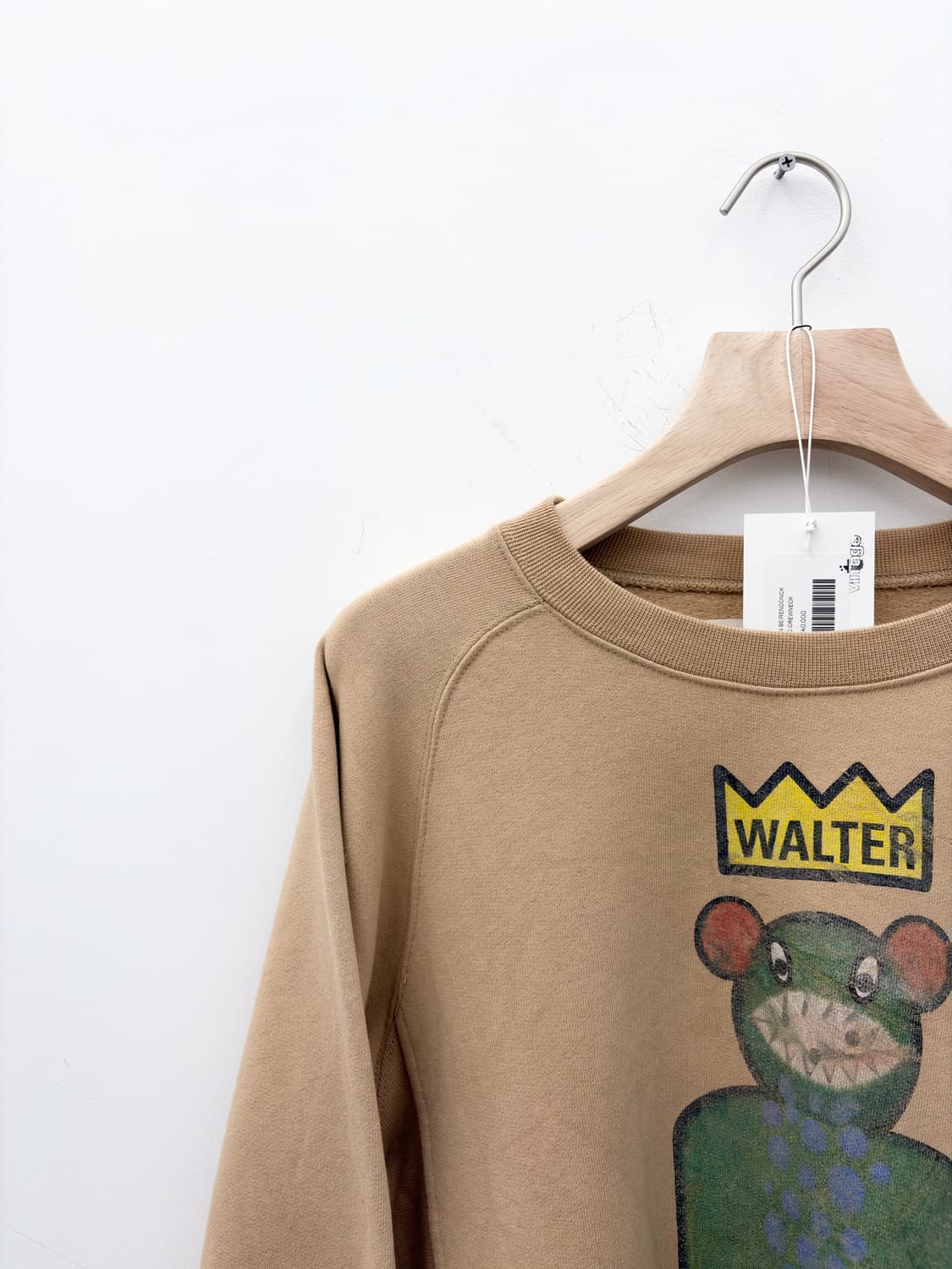 GRAPHIC CREWNECK 상품이미지2