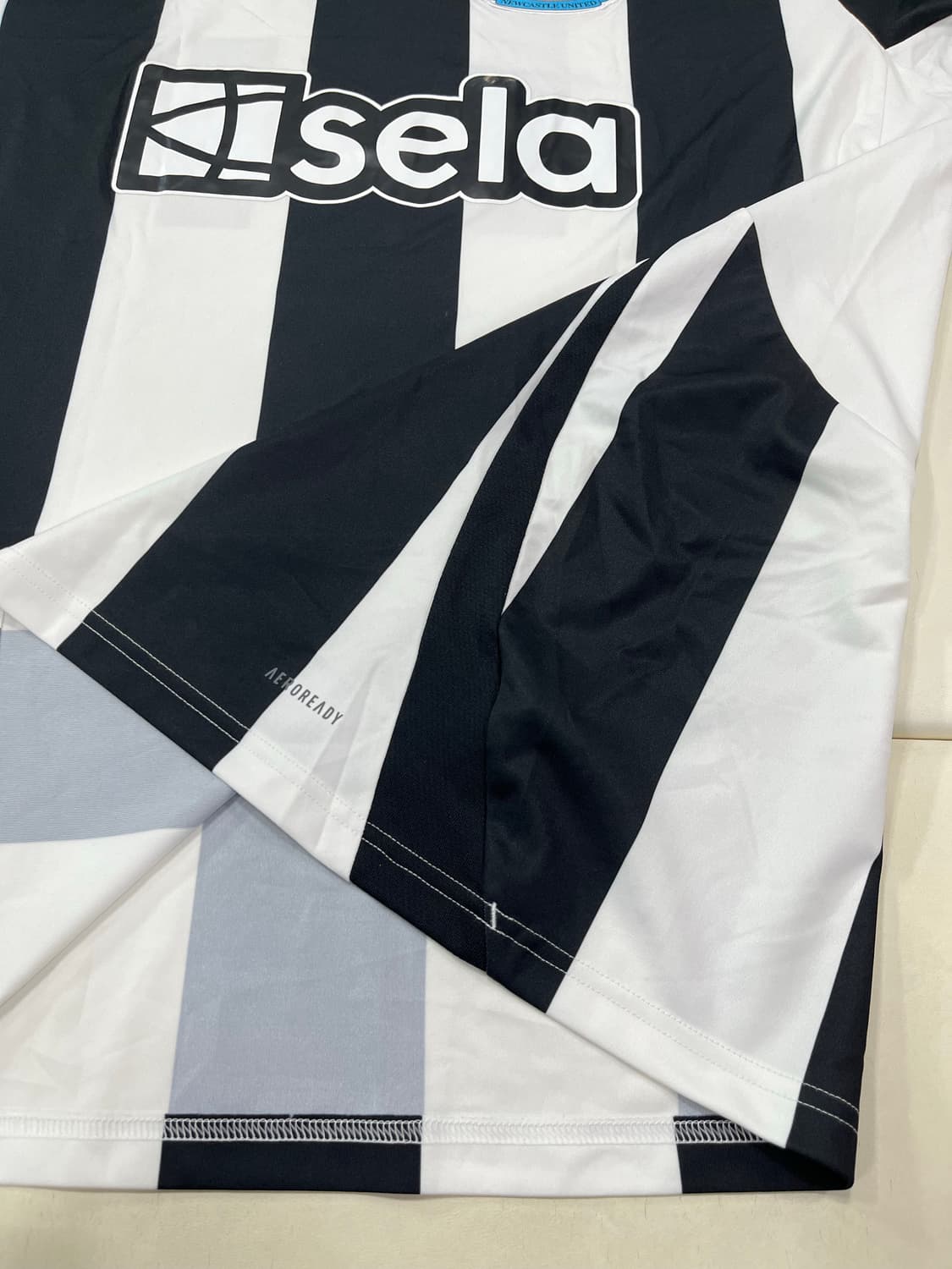 아디다스 24-25 뉴캐슬 유나이티드 FC 홈 알렉산데르 이사크 상품이미지6