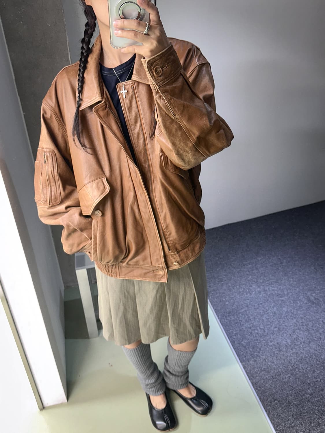 brown grunge washed leather bomber jacke 상품이미지3