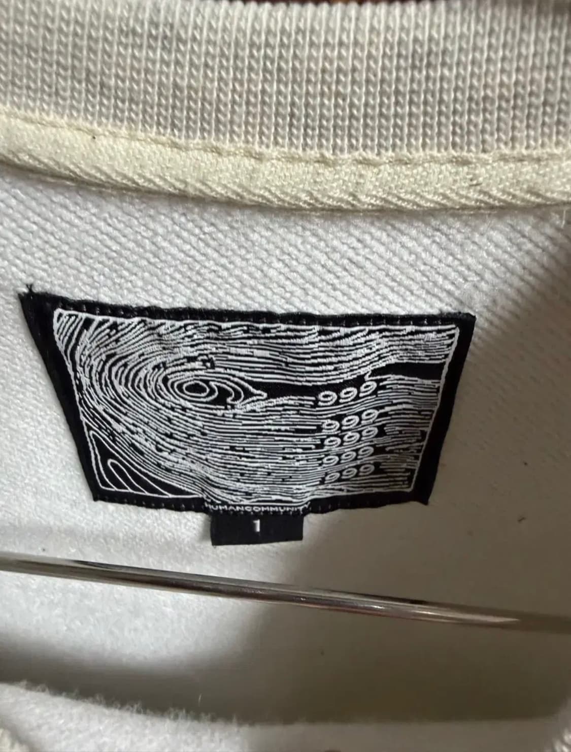 999휴머니티 맨투맨 상품이미지3