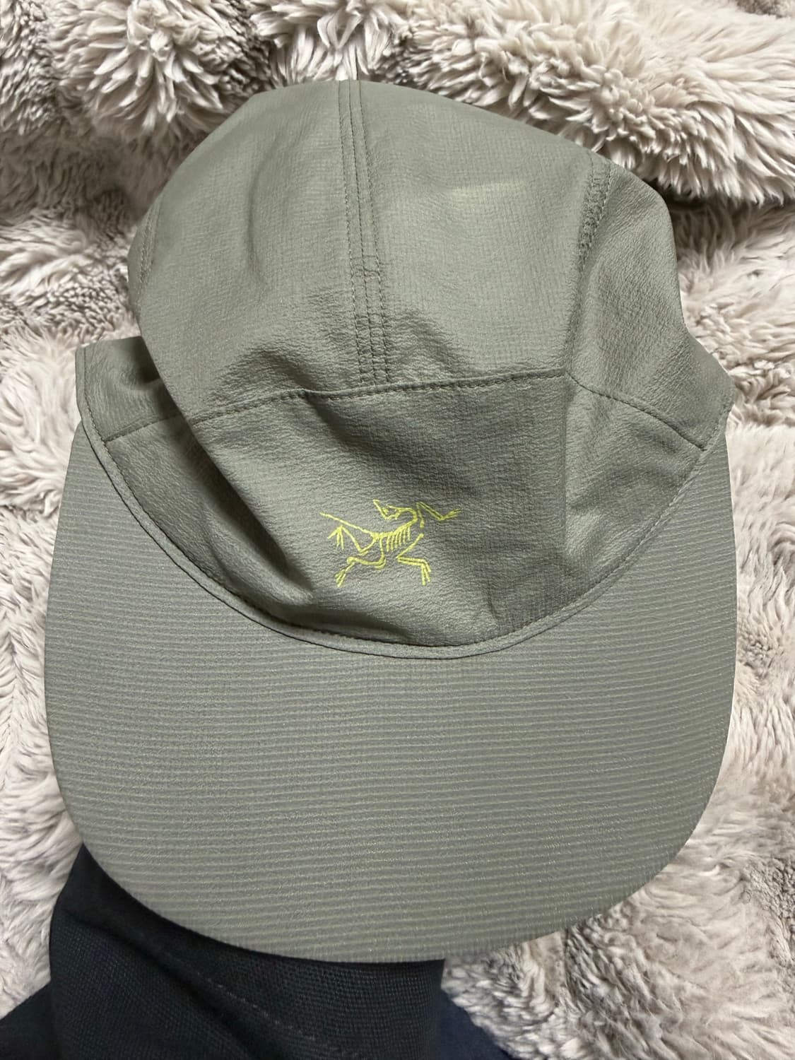 아크테릭스 에어리스 5 패널 캡 포리지 올리브 무스 상품이미지2