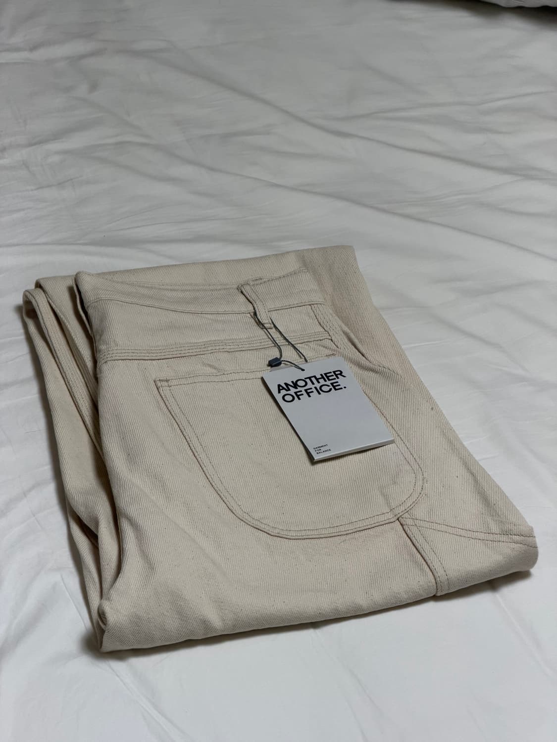 [3] 어나더오피스 카펜터 데님 워크 팬츠 ecru 상품이미지3