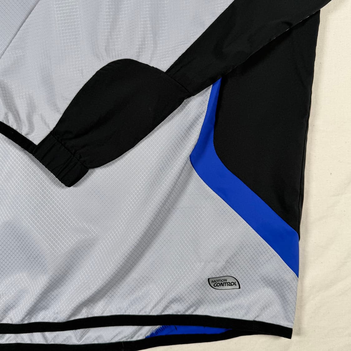 엄브로 바람막이 웜업 피스테 상품이미지3