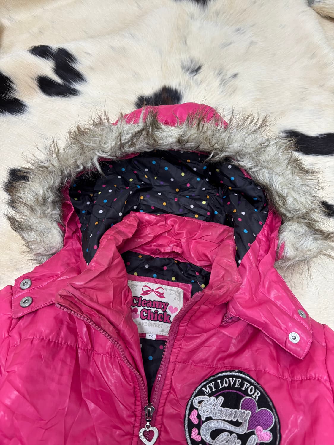 GAL Patch Detail Pink Fur Padding 상품이미지9