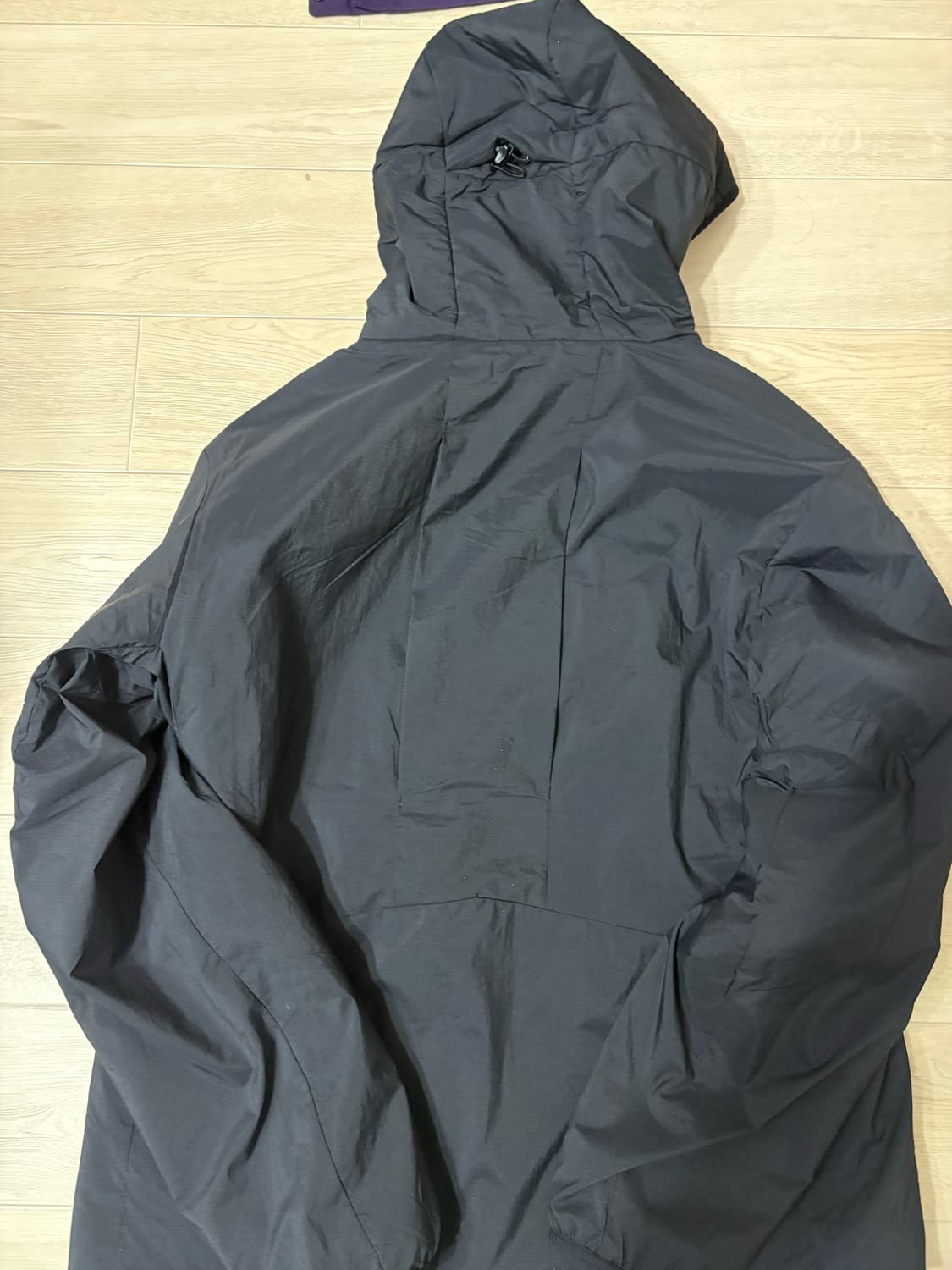 살로몬 모디세이 패딩 M사이즈 상품이미지2