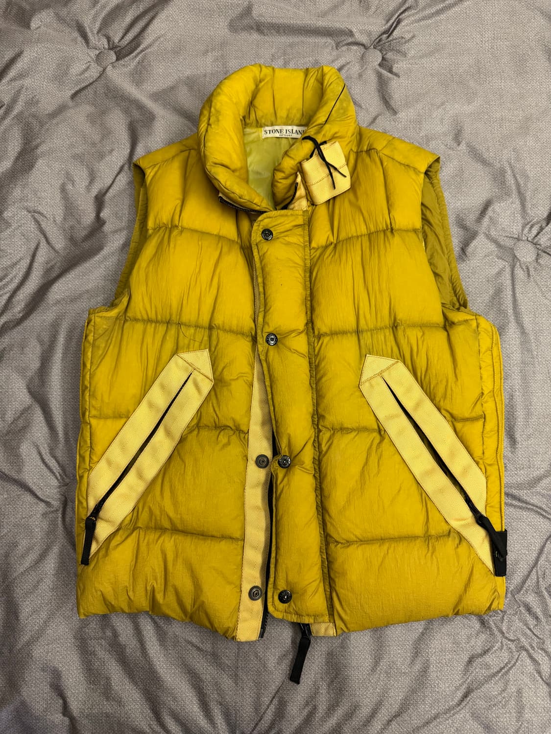 스톤아일랜드 08A/W Opaque 엘로우 패딩 베스트 자켓 상품이미지1