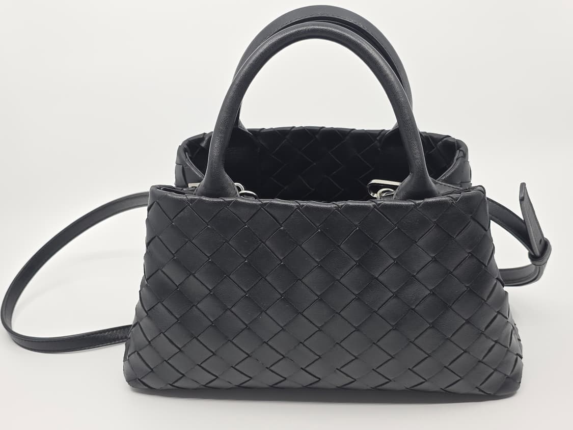 [내장칩]보테가베네타 인트레치아토 로마 토트백 블랙 상품이미지3