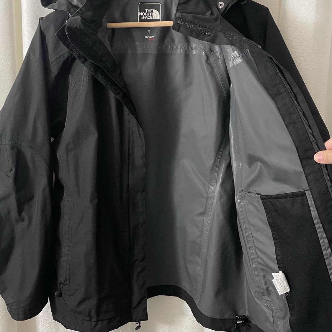 노스페이스 하이벤트 블랙 후드 윈드브레이커 상품이미지6