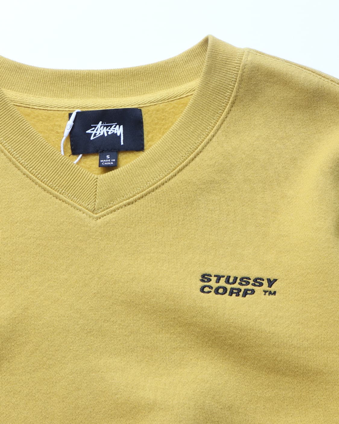 스투시 STUSSY V-neck Sweatshirt 상품이미지4