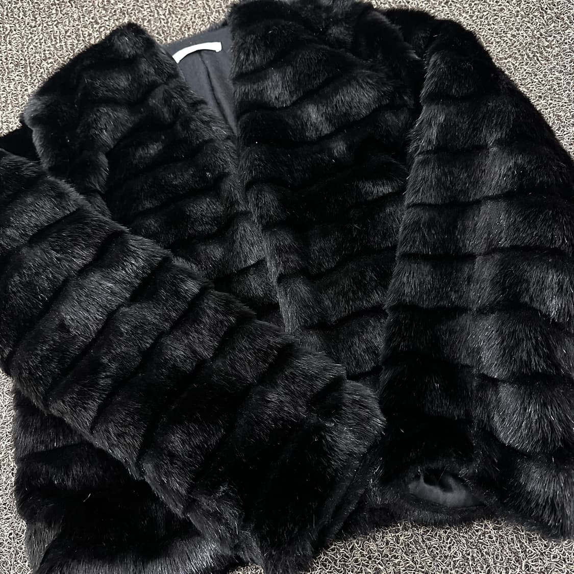 MANGO 망고 여성 밍크 털 자켓 블랙 M 상품이미지2