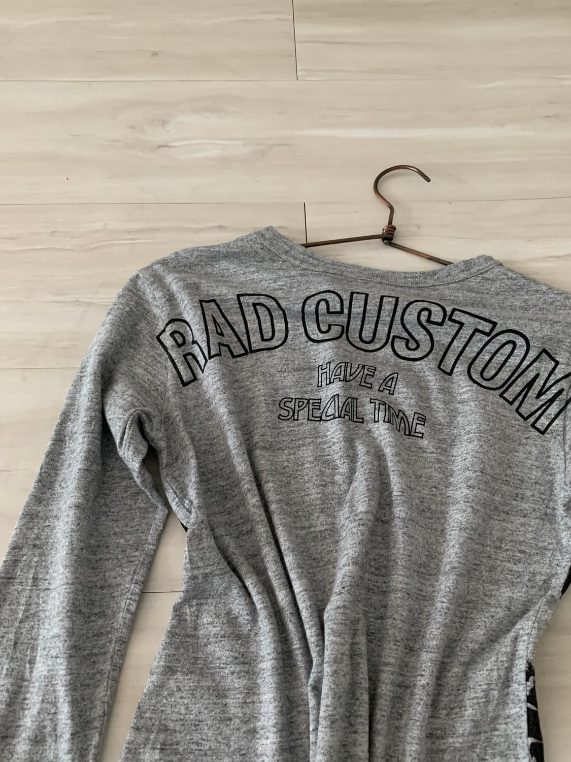 Gray vintage rock graphic long-sleeve to 상품이미지9