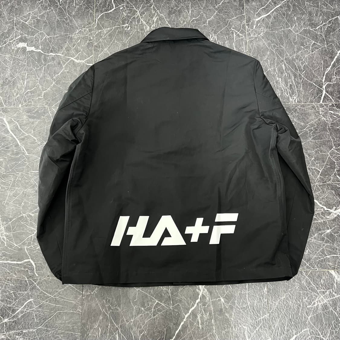 하이더 아커만 x 휠라 마시오 코치 트랙 자켓 상품이미지2