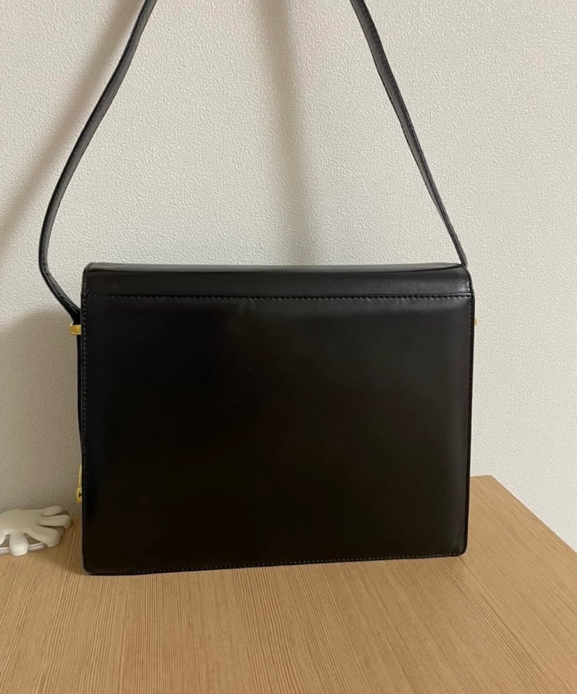 니나리치 블랙 가죽 숄더백 상품이미지6