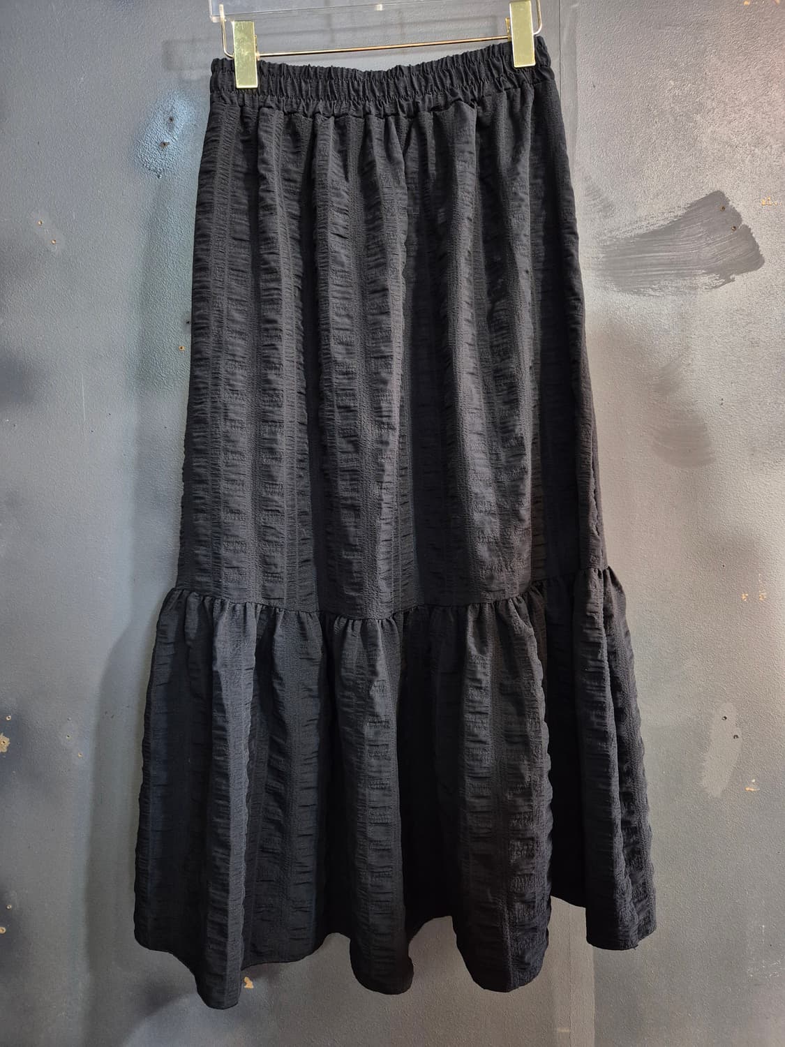 블랙 엠보싱 원단 롱 스커트 55 66 77 상품이미지2