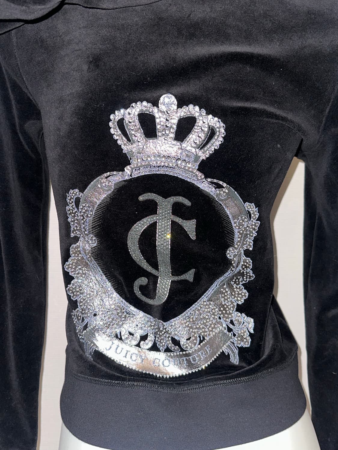 빈티지 쥬시꾸뛰르 슬림핏 벨벳후드집업 상품이미지2