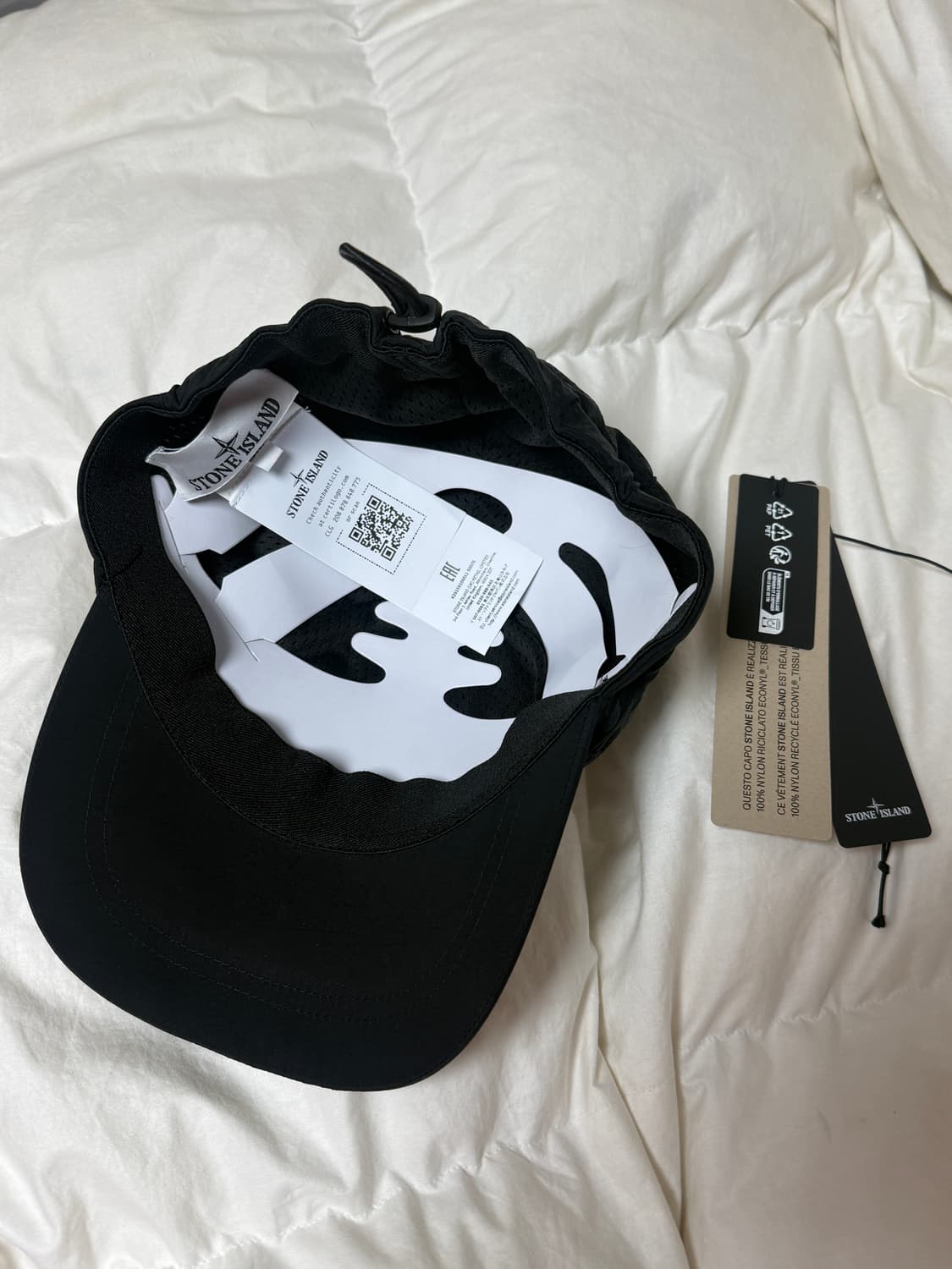 스톤아일랜드 나일론 에코닐 볼캡 블랙 XL 상품이미지2