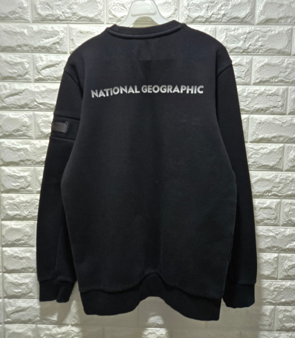 내셔널지오그래픽 카니 스몰로고 약기모 맨투맨 100 상품이미지6