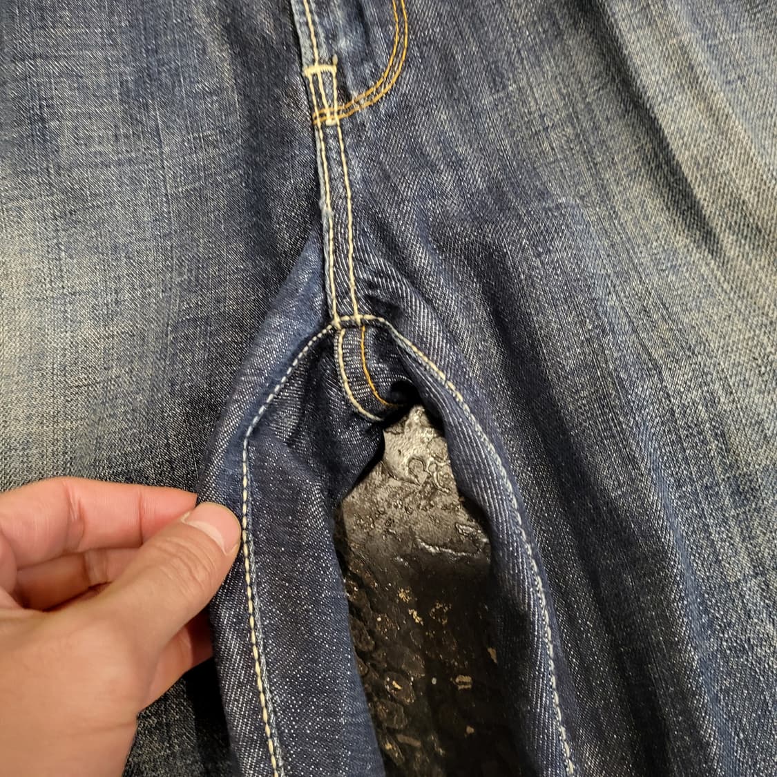 게스 부츠컷 청바지 (32) 상품이미지3