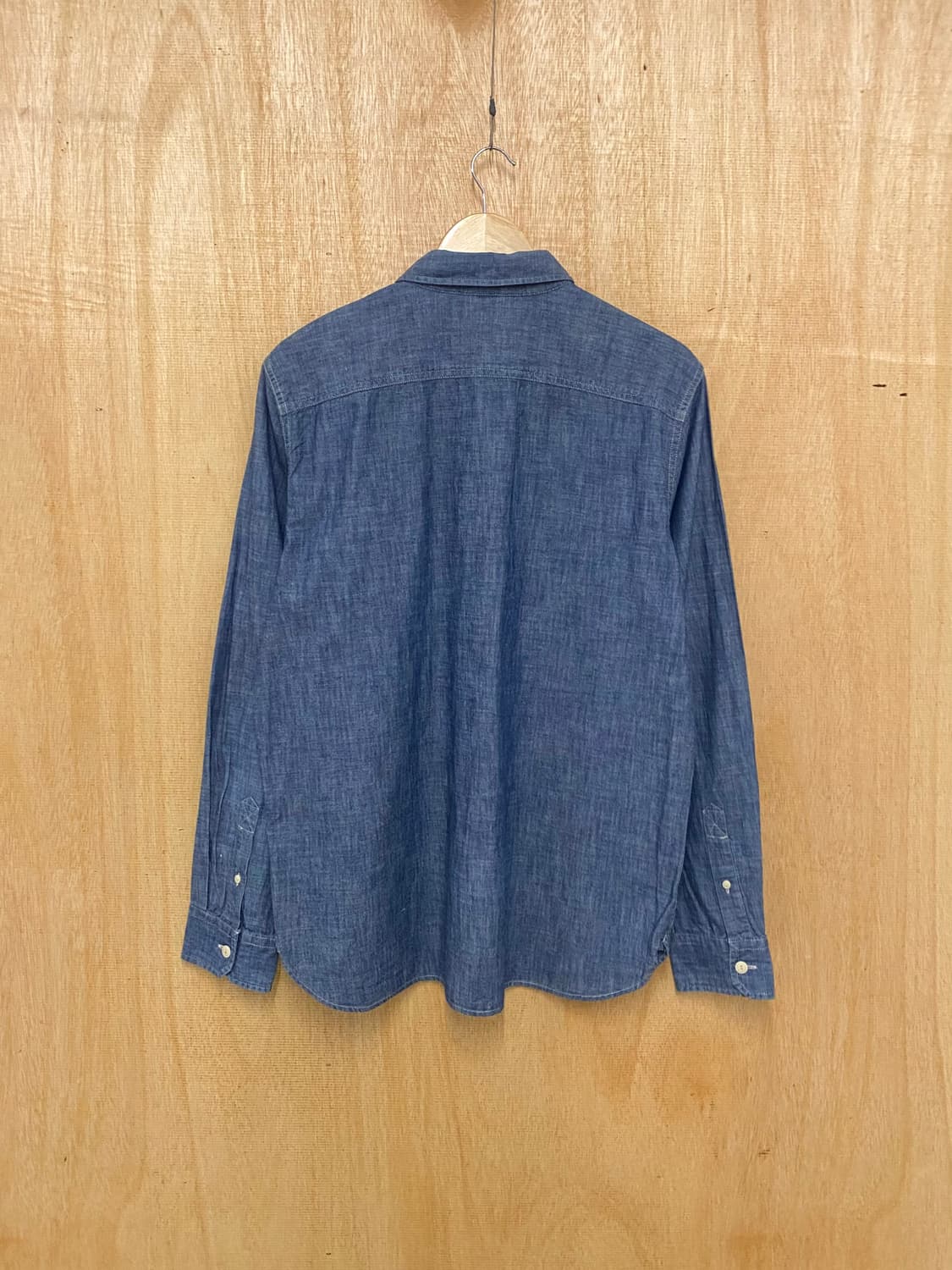 American Eagle Outfitters chambray shirt 상품이미지3