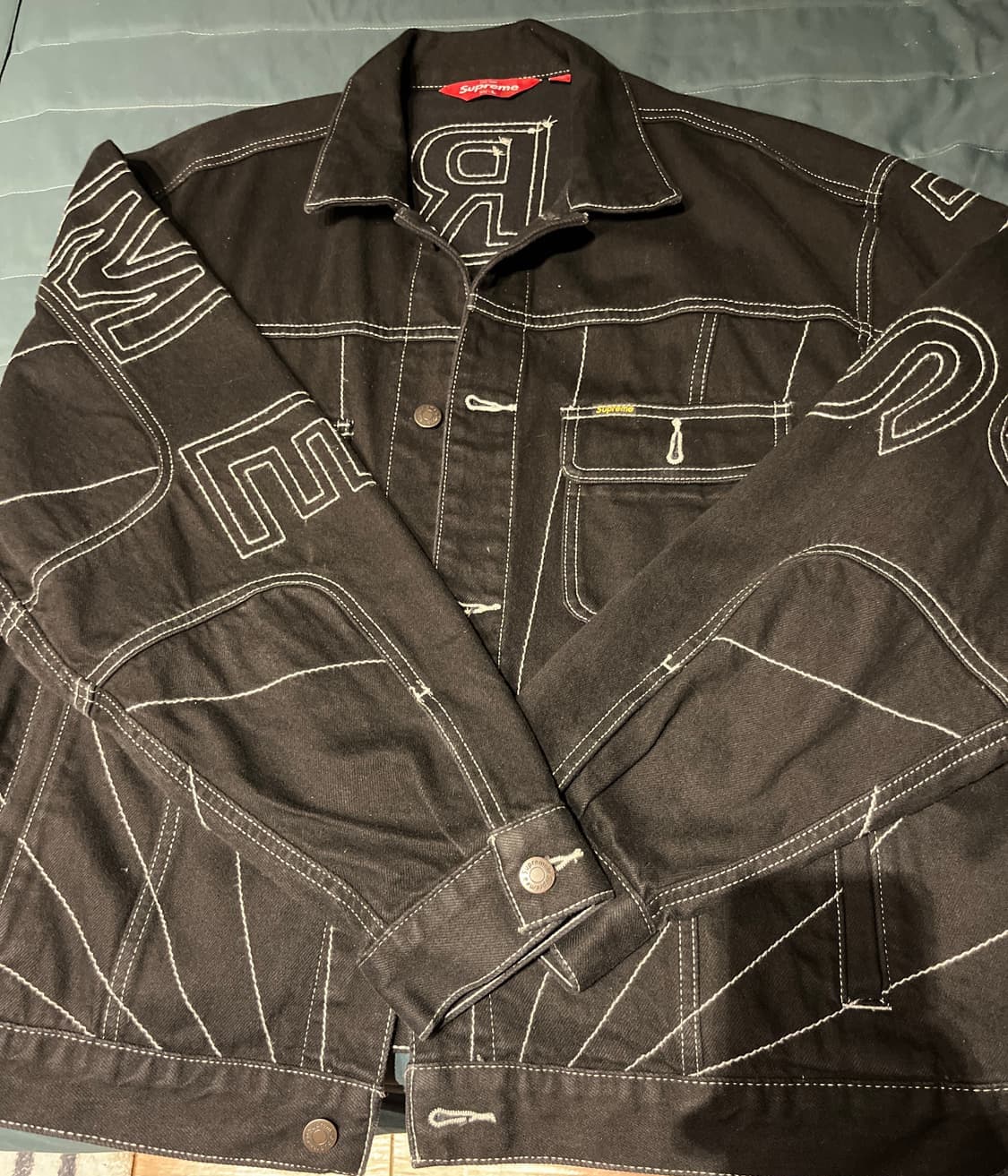 슈프림 레이디얼 자수 데님 트러커 자켓 23fw 상품이미지1