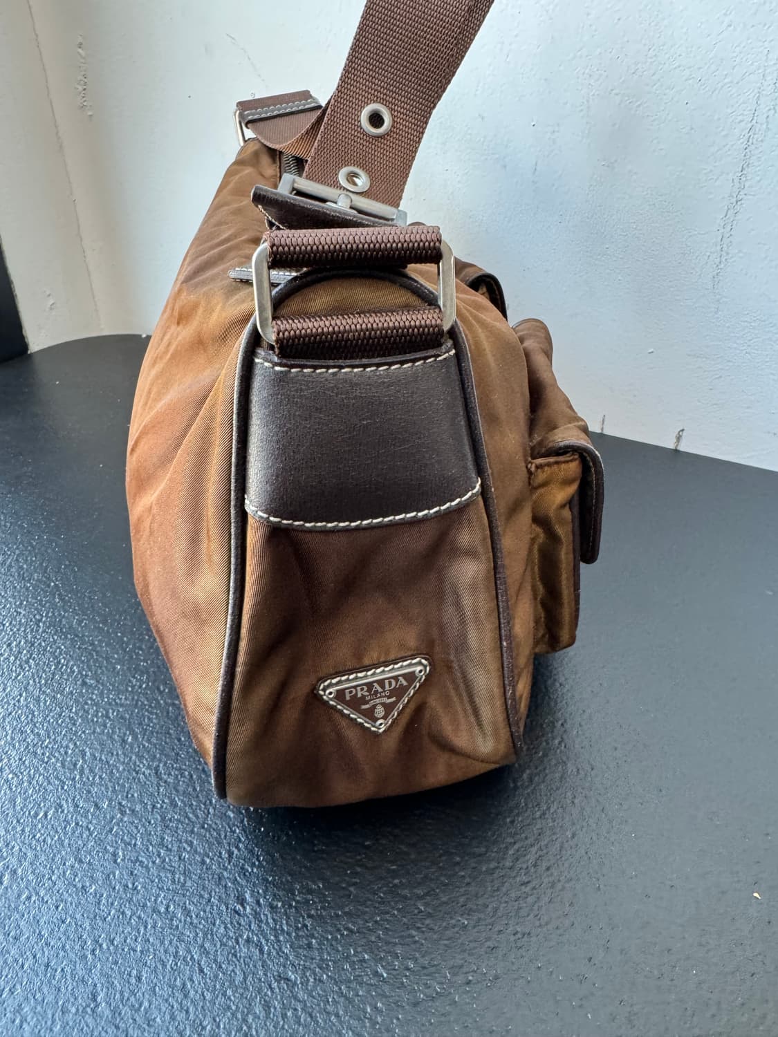 프라다 포코노 숄더백(정품) 상품이미지3