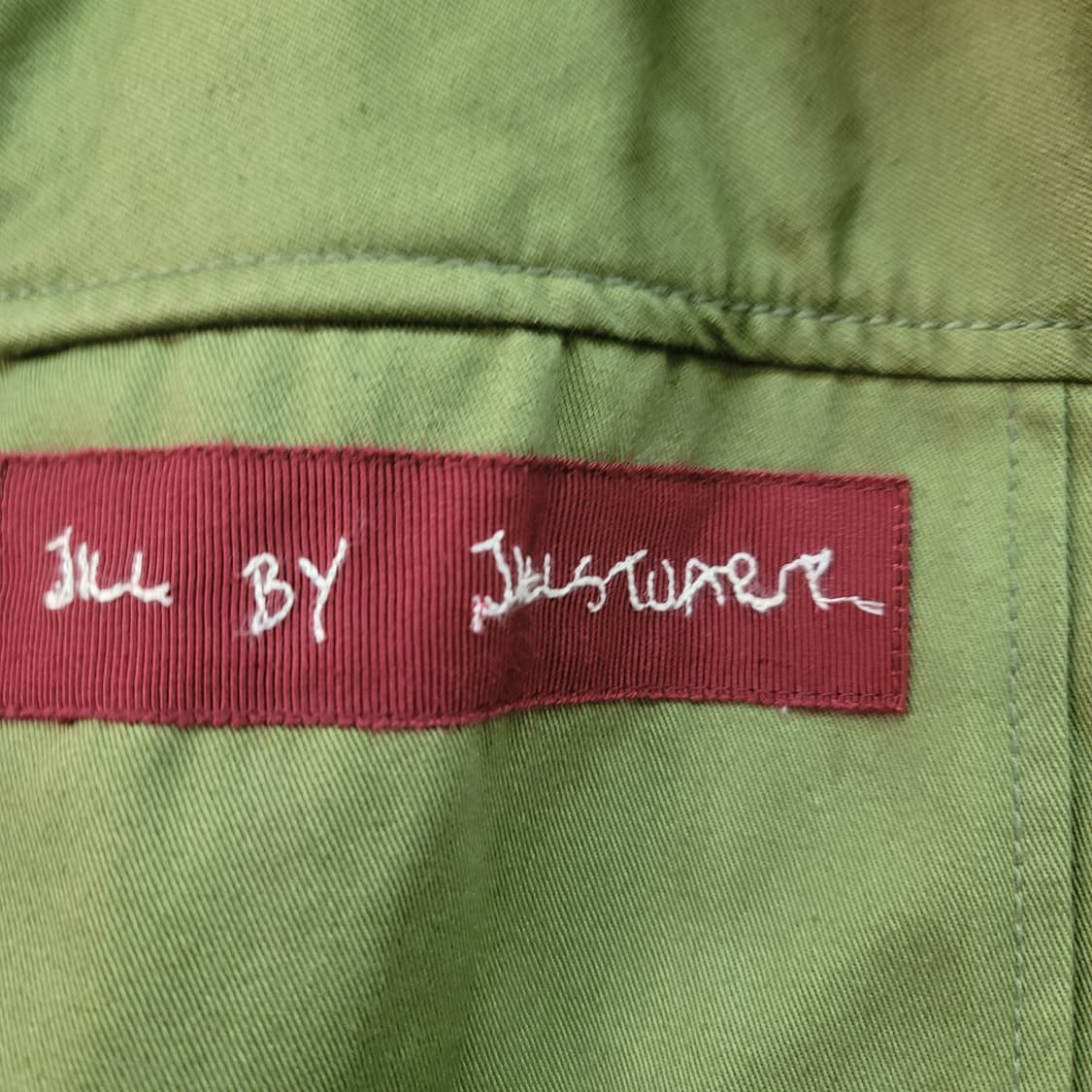 질바이질스튜어트 카키색 후드 야상 점퍼 상품이미지3