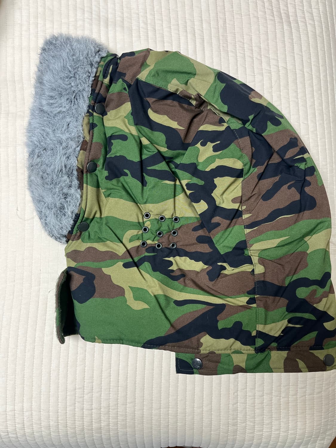 [비현용] 얼룩무의 방한두건(털모자) 포함 스키파카 판매 상품이미지1