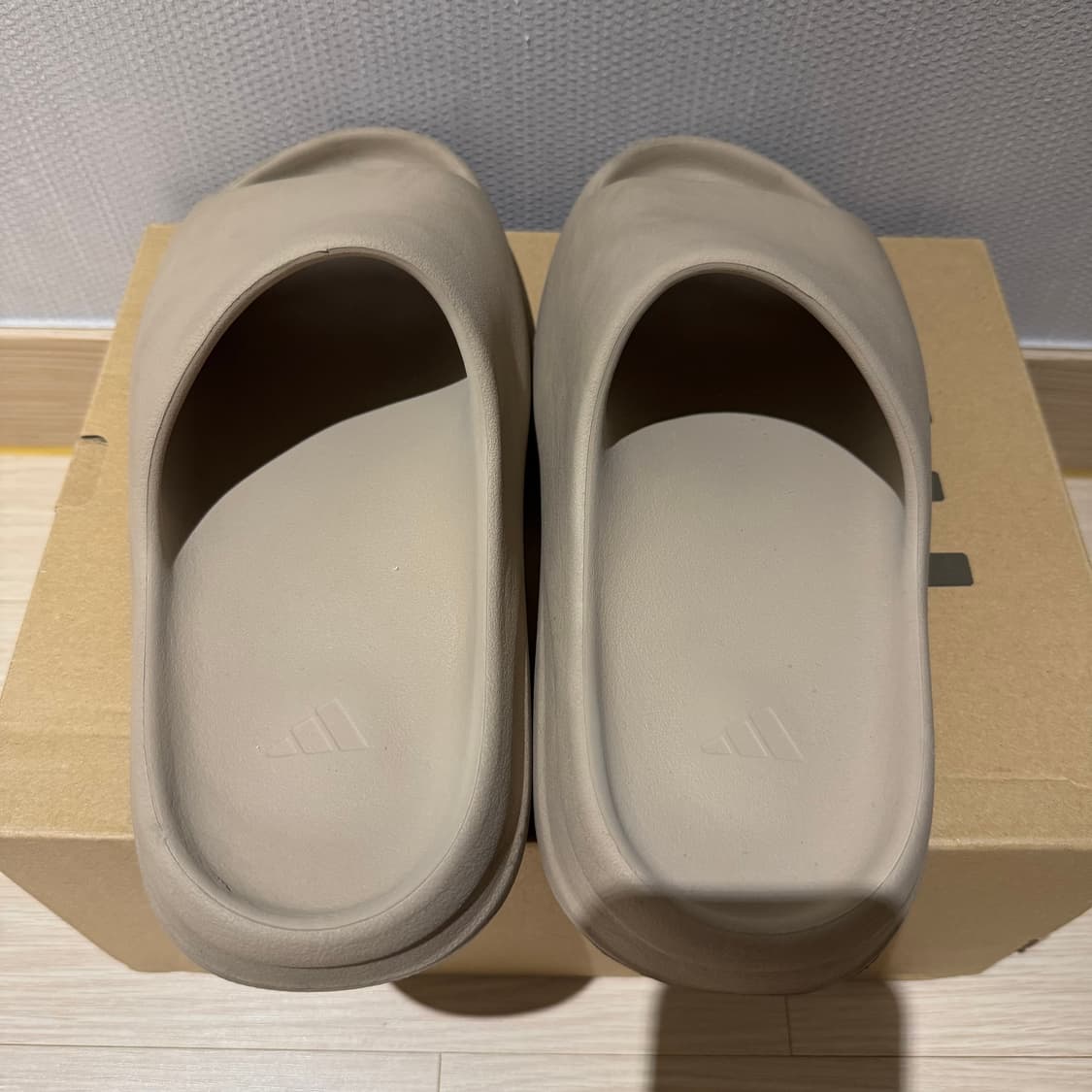 아디다스 이지슬라이드 퓨어  상품이미지6