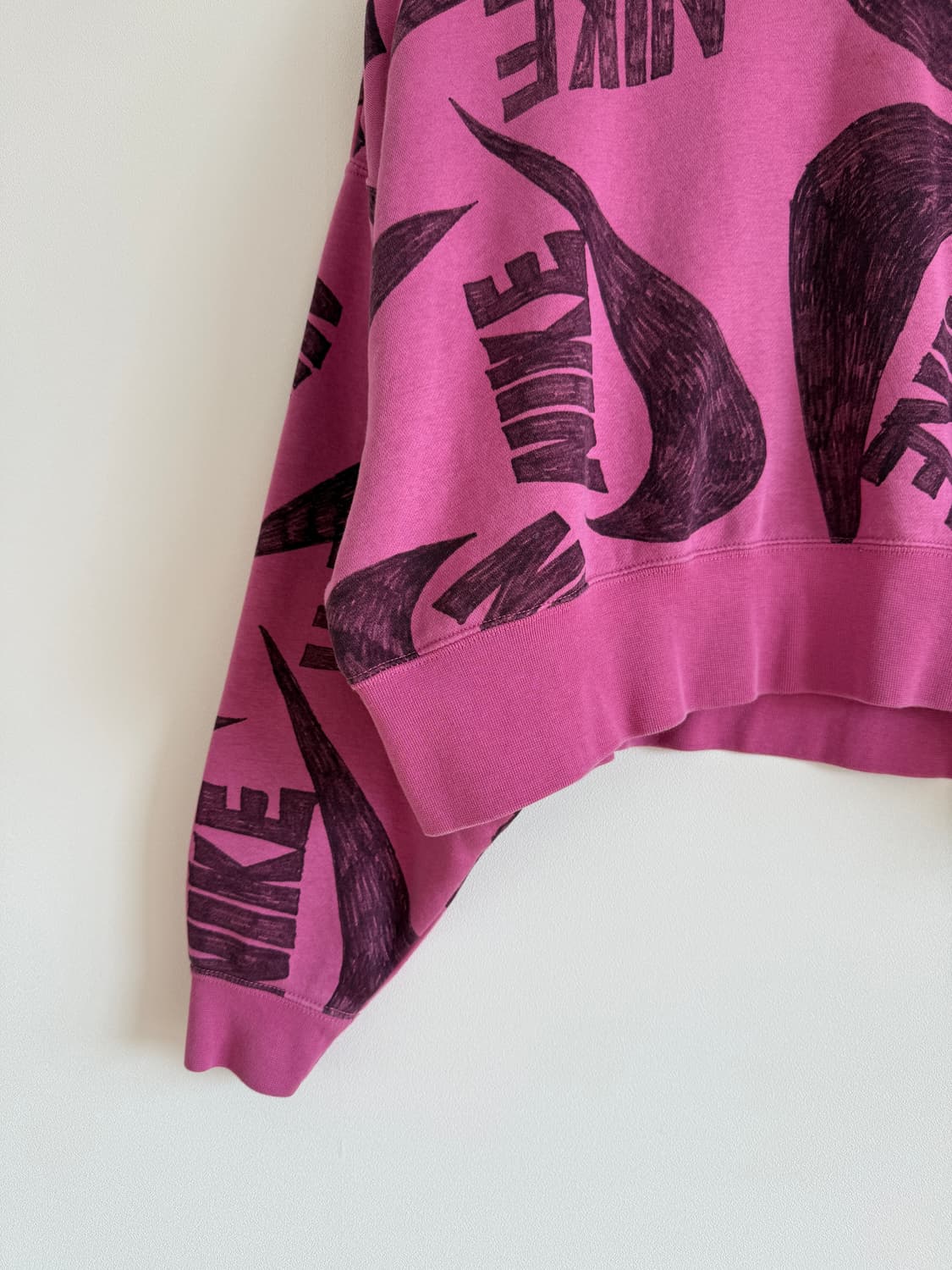 나이키(NIKE) 드로잉 스우시 맨투맨 상품이미지3