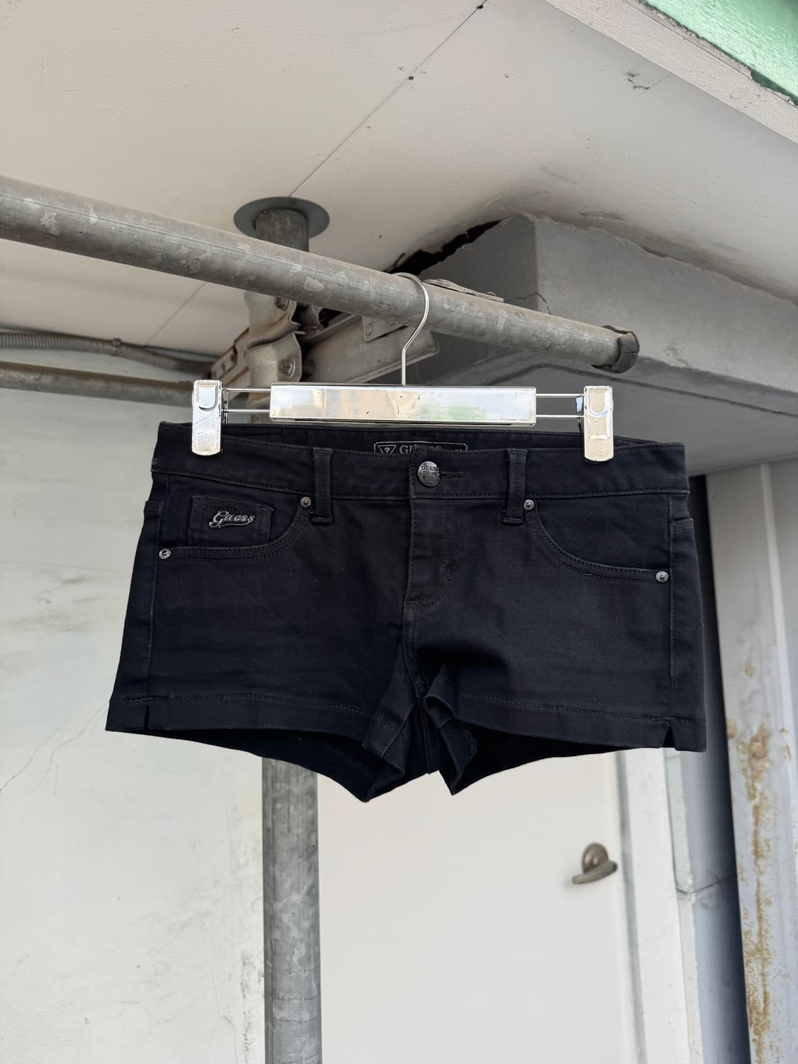 Guess micro shorts 상품이미지1