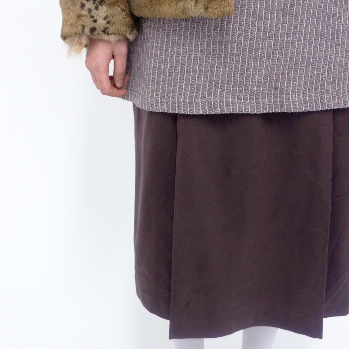 [J.PRESS] 브라운 스웨이드 스트레이트 스커트 상품이미지1