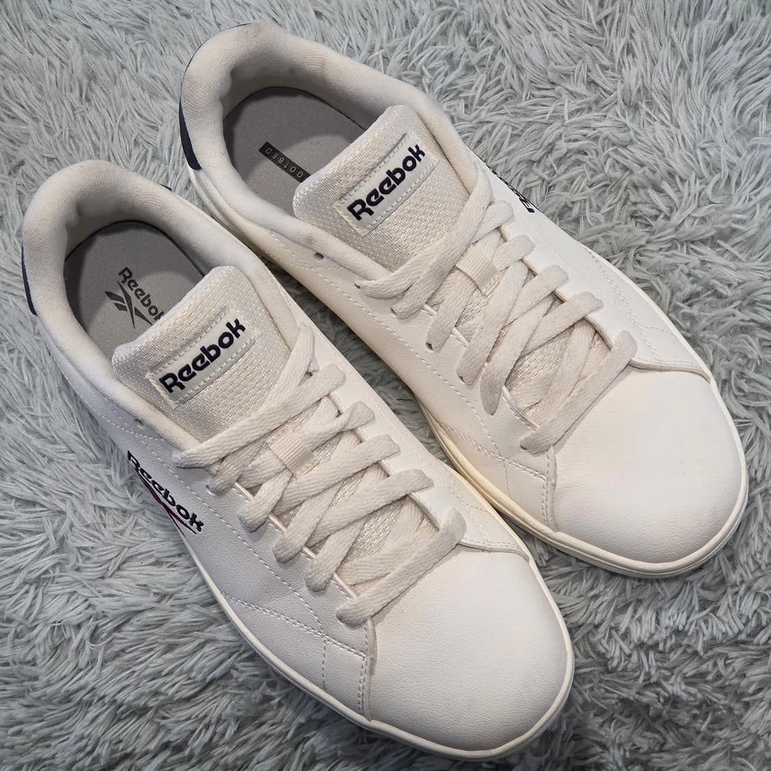 3w-18:리복 클래식 로우 화이트 네이비 265cm-거의새거 상품이미지5