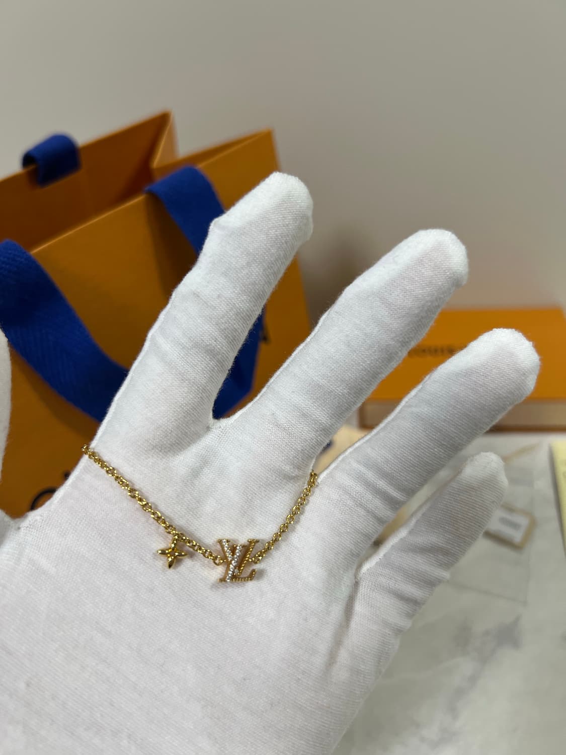 루이비통 LV 아이코닉 팔찌 M00587 상품이미지2