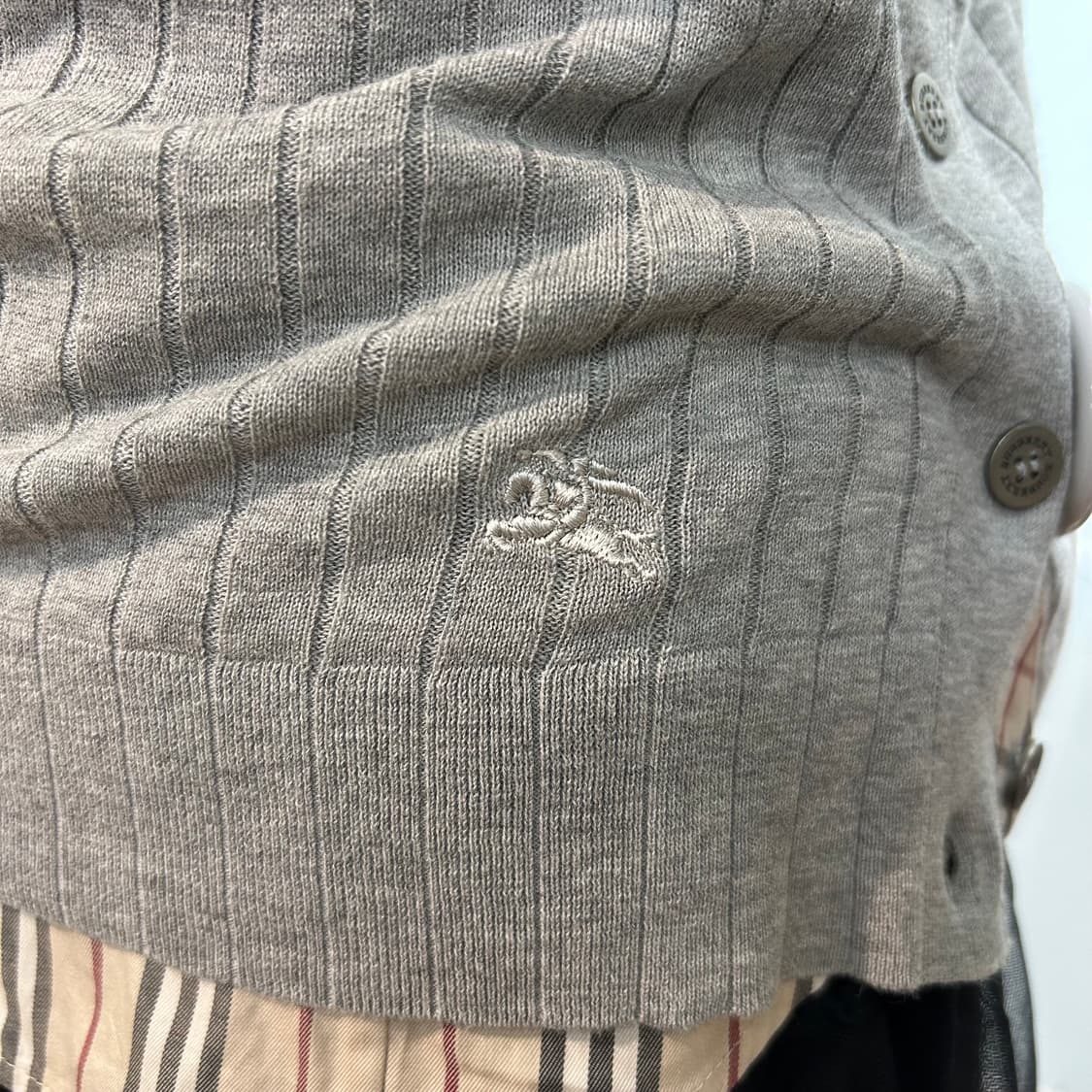 Burberry Baby Pink Knit Top 상품이미지3