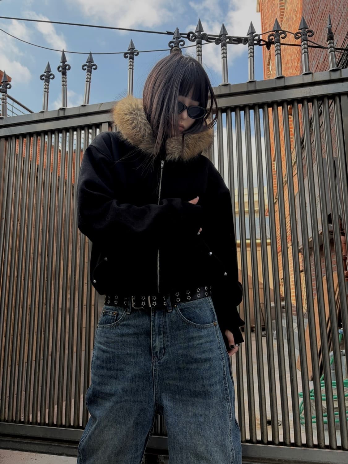 [unisex] 섀도우 스터드 라쿤퍼 후드집업 상품이미지3