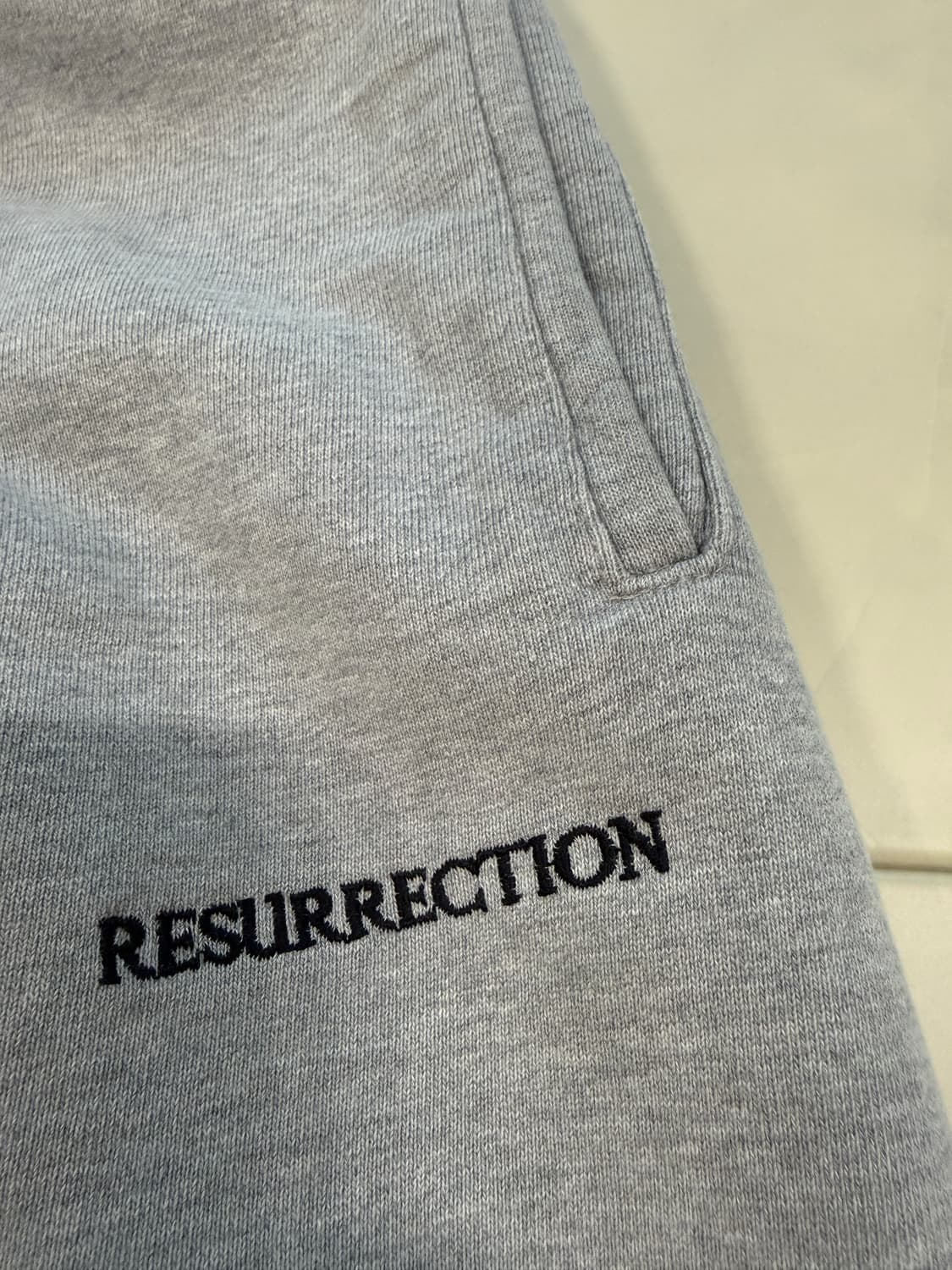 에센스룸 블라인드파일즈 스웻팬츠 초판 M(30-32) 상품이미지3