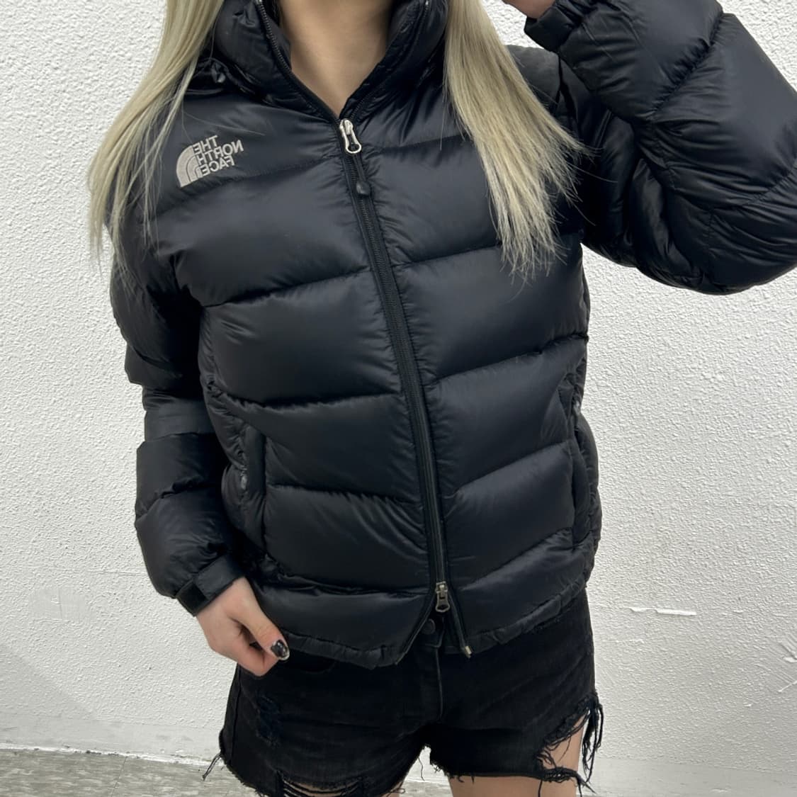 노스페이스 800 유광 블랙 후드패딩 90 ( 여성용 ) 상품이미지1