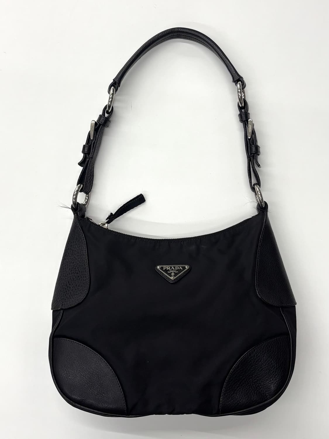 Prada 프라다 포코노 아일렛 호보백 상품이미지3